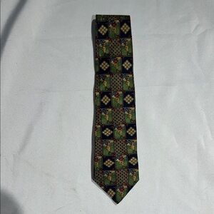 Classic Checkered Men's Tie in Green and Blue